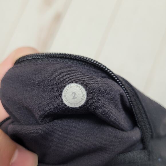 Lululemon Pace Rival crop leggings black mesh 22" - Picture 9 of 9